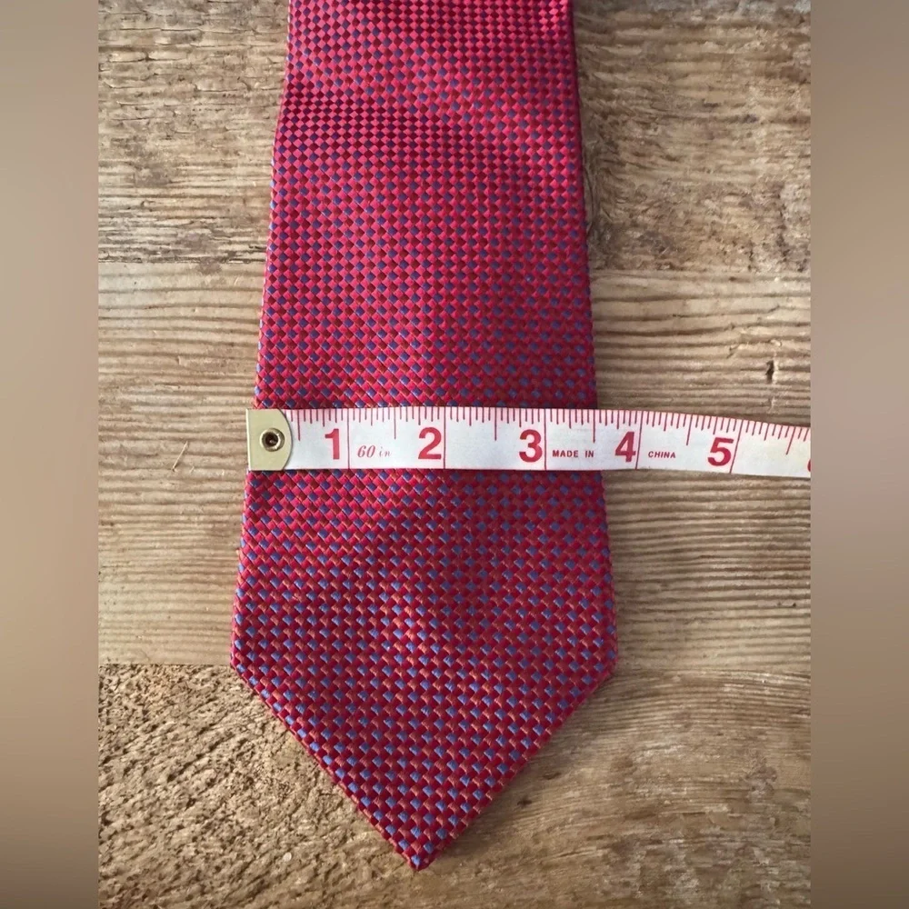CHARVET Mens Place Vendôme Red and Blue Geometric Silk Tie